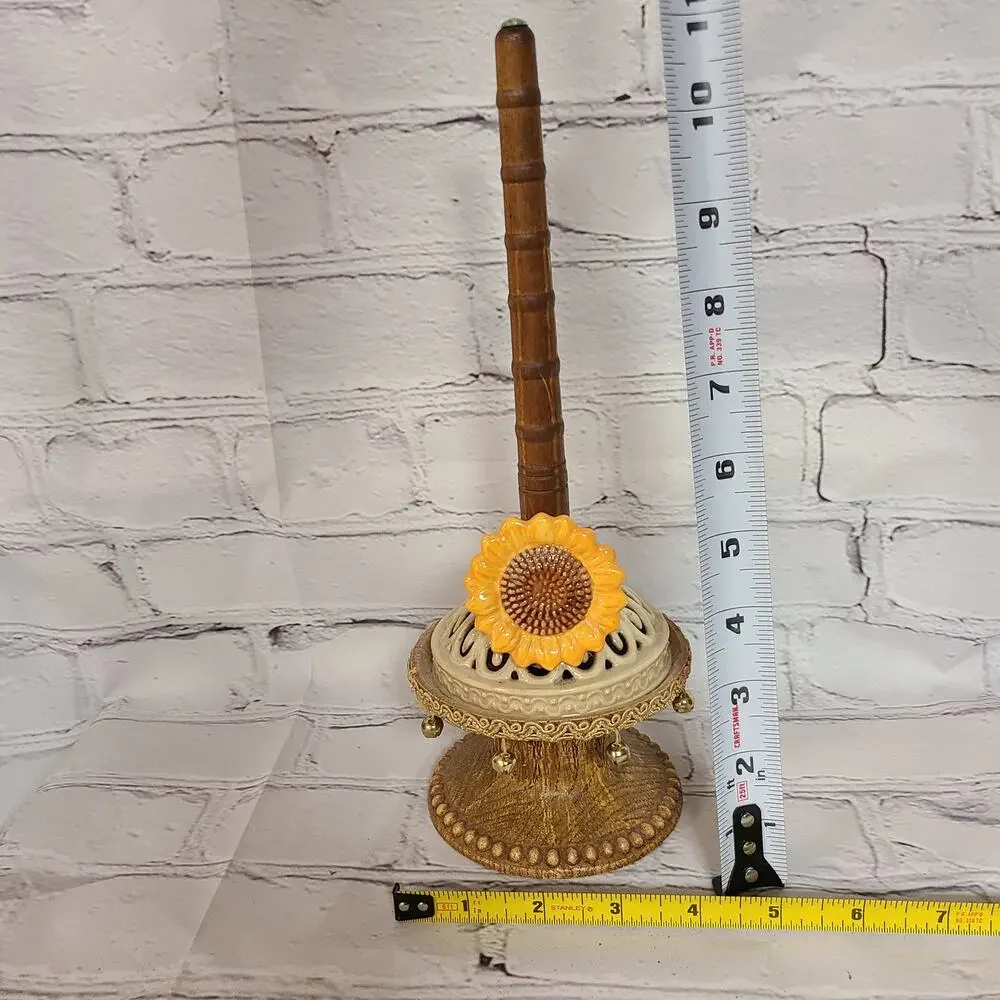 Wood Bobbin Sunflower Ring Display Stand